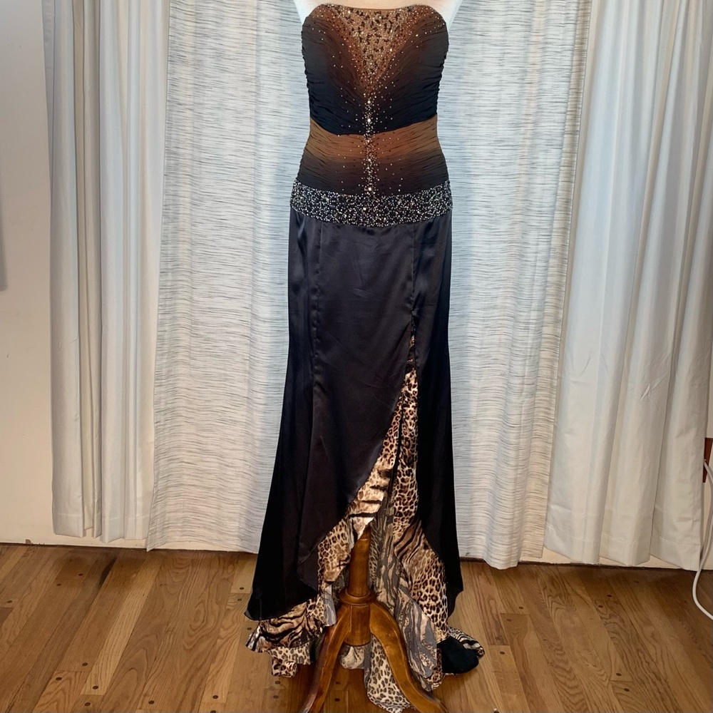 Alyce Designs Black and Brown with Leopard Print Asymmetrical Dress - Picture 4 of 15